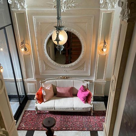 Huis Dujardin Bed&Breakfast Anversa Esterno foto