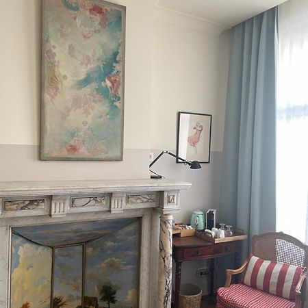 Huis Dujardin Bed&Breakfast Anversa Esterno foto